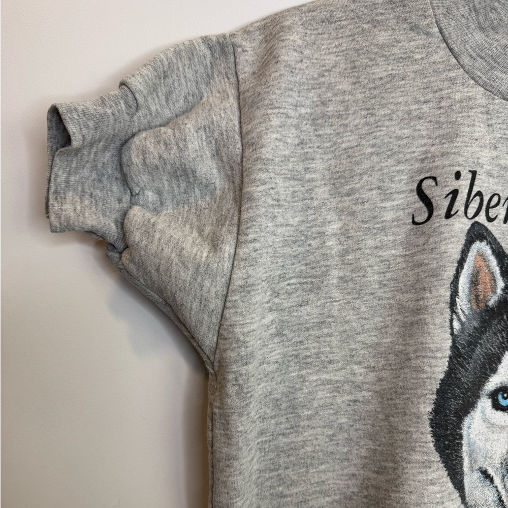Vintage Gray Siberian Husky Graphic Sweatshirt - Picture 3 of 6
